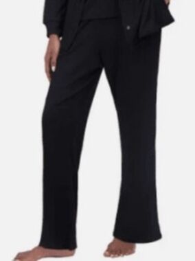 Live 2 Lounge Black Ribbed Lounge Pants